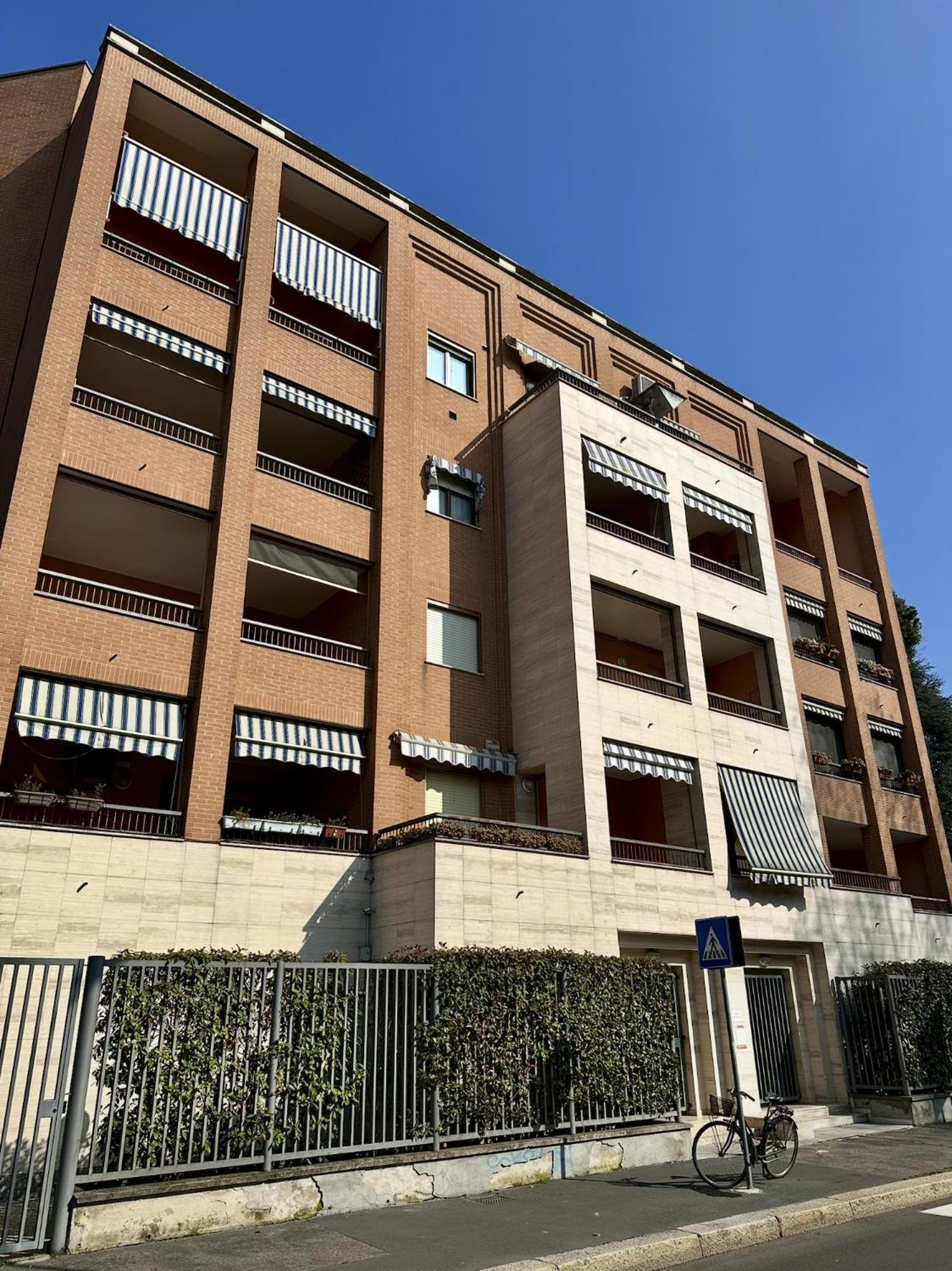 King Apartment Milano Bocconi Extérieur photo