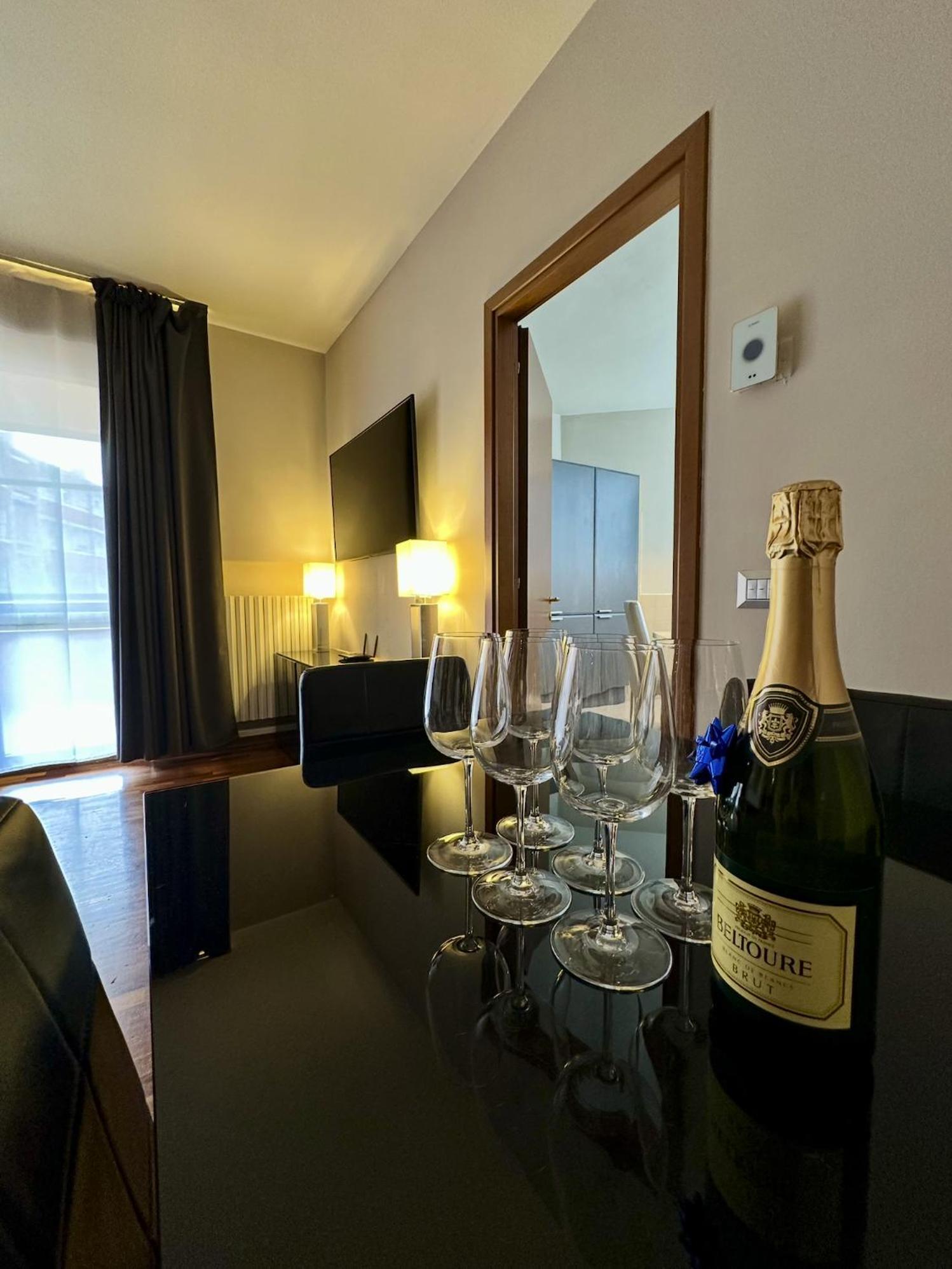 King Apartment Milano Bocconi Extérieur photo